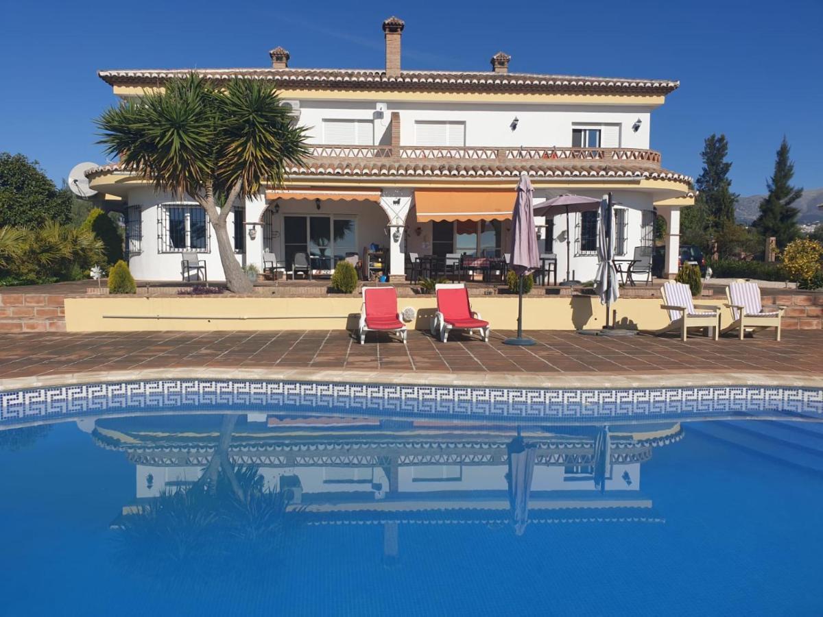 Casa Nuestro Sueno Bed & Breakfast Viñuela Eksteriør bilde