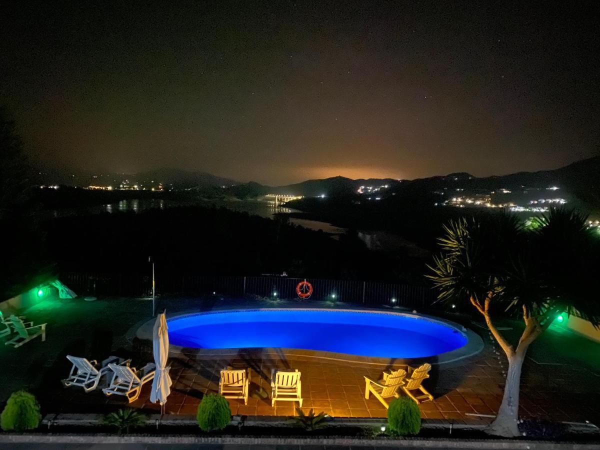Casa Nuestro Sueno Bed & Breakfast Viñuela Eksteriør bilde