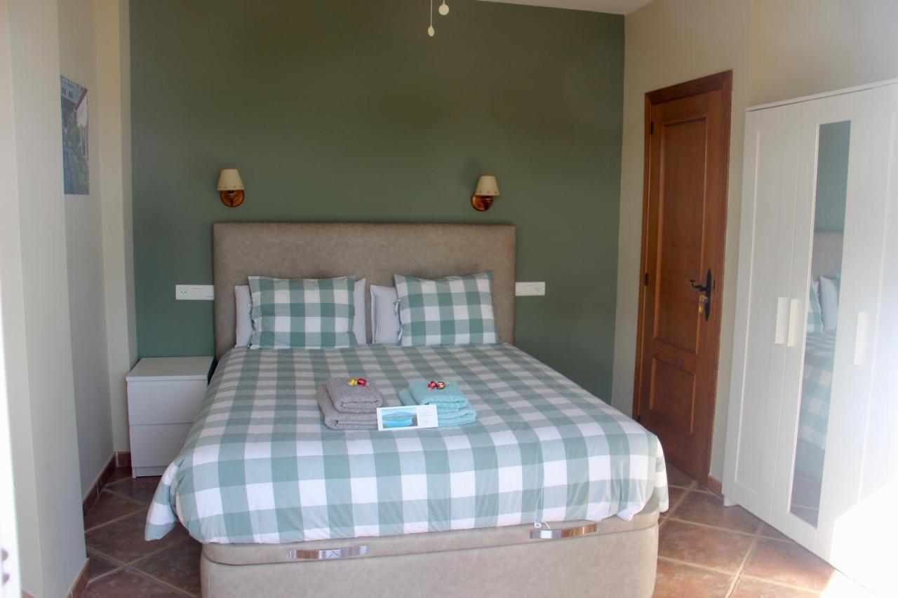 Casa Nuestro Sueno Bed & Breakfast Viñuela Eksteriør bilde
